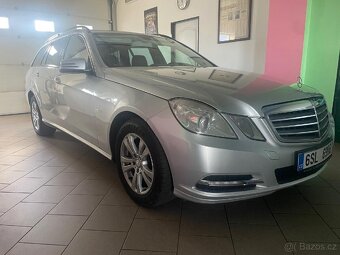MB E 220CDi combi 2011 Aut. slušný stav a km. Elegance - 7