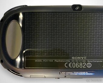 PS Vita 1000 OLED (3G + Wi-Fi) – kompletní, perfektní stav - 7
