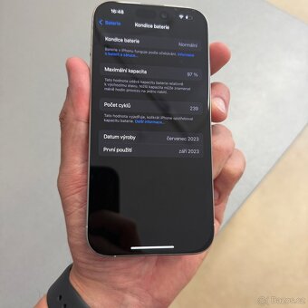iPhone 15 Pro 256GB silver, jako nový, 97% baterie - 7