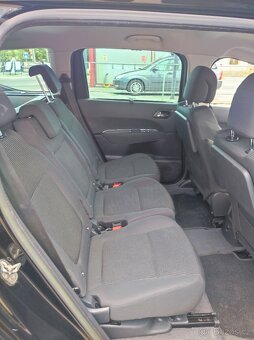 Peugeot 5008, 7 miestny, - 7