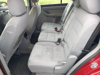 Volkswagen Touran 1.6 benzin kw 85 rok 2005 - 7