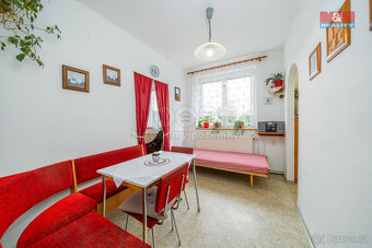 Prodej bytu 3+1, 69,4 m², s garáží a zahradou, Opatov - 7