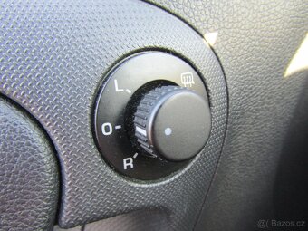 Škoda Roomster 1.2 TSi ,  63 kW benzín, 2011 - 7