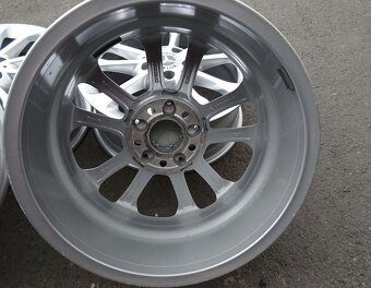 Disky originál Mercedes 17", rozteč 5x112,ET 38, šíře 6,5J - 7