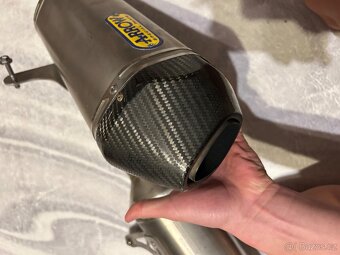 Arrow výfuky z Triumph 1050 triple speed - 7