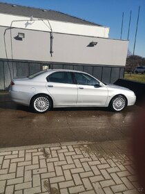 Alfa romeo 166 2.4 jtd 110kw - 7