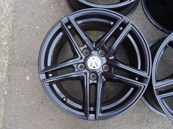 Alu disky pro BMW, 17", 5x120, ET 35, šířka 7,5J - 7