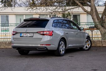 Škoda Superb Combi 2.0 TDI SCR Sportline-DSG - 7