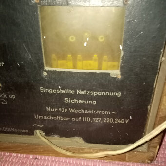 Prodám staré německé rádio Stradivari - 7
