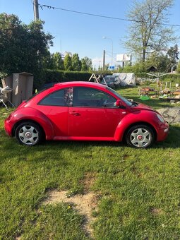 VW NEW BEETLE 2.0 - 7