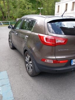 Kia Sportage 2.0 - nafta - 7