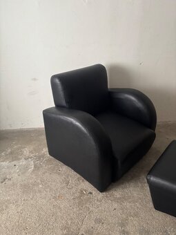 PRODÁM RELAXAČNÍ KŘESLO A PODNOŽNÍKKEM PRAVÁ KŮŽE - 7