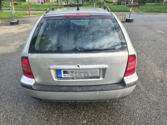 Škoda Octavia combi 1.9 TDI bez dokladů - 7