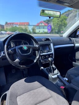 Prodám Škoda Octavia 2 Facelift 1.6TDI 77Kw - 7