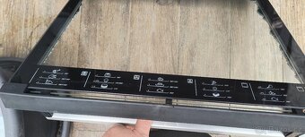 Vestavná trouba BEKO - 7