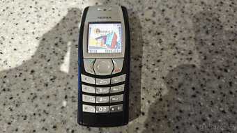 Nokia 6610i, volný na všechny operátory. - 7