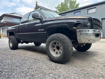 DODGE RAM 4x4 CUMMINS 5,9TD - 7