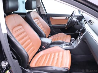 Volkswagen Passat 2,0 TDI 125kW Alltrack DSG 4M (2012) - 7