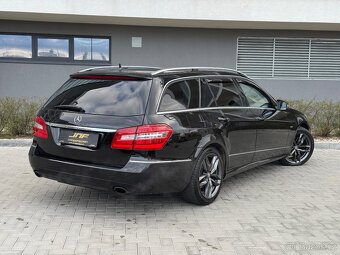 Mercedes Benz E350 CGI 215 kW AMG FULL VÝBAVA Webasto Night - 7