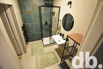 Pronájem byty 2+kk, 42 m2 - Karlovy Vary, ev.č. 01652 - 7