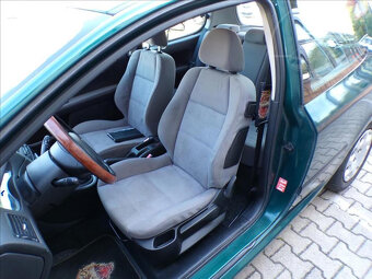 Peugeot 307 1,6 i KLIMA-HNED ODJÍŽDÍTE - 7