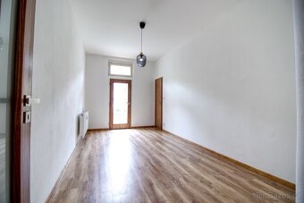 Prodej bytu 2+kk, 45 m² s balkónem, Pardubice - centrum. - 7