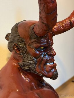 Hellboy BUSTA - 7