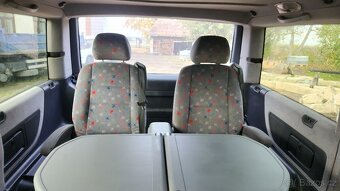 Mercedes V220 CDI (7 míst se stolkem) - 7