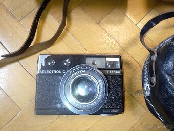 Staré fotoaparáty - 7