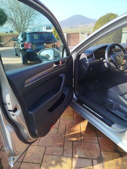 Passat B8 R-line 2.0TDI 110kw  1.majitel - 7