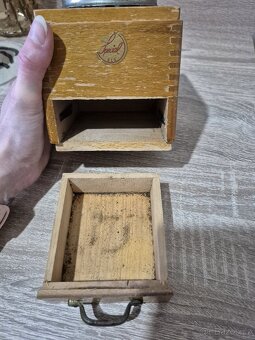 Mlýnek na kávu - 7