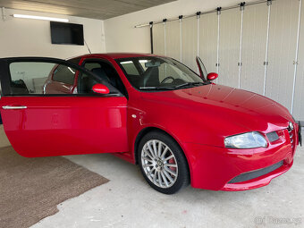 Alfa Romeo 147 GTA 3.2 V6 24V Busso, Manuál - 7