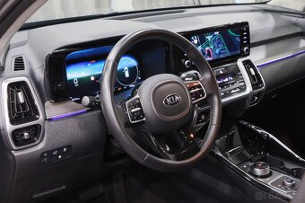 Kia Sorento 1.6 T-GDI 176kW HYBRID 4x4 57tkm Virtual 7-míst - 7