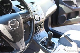 Mazda 3 - 7