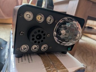 HAKUTA mlhový stroj, 600W s disco koulí a LED RGB světly - 7