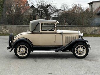 Ford Model A Sport Coupe - 7