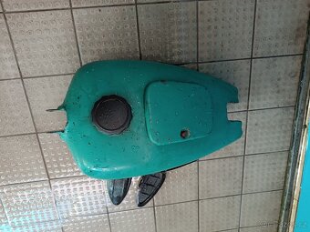 Nádrž K750 K650 K750M MT9 MV750 MB750 Dněpr Ural - 7