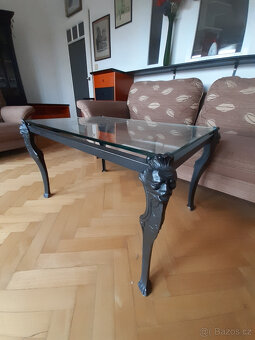Prodávám konferenční stolek - 7