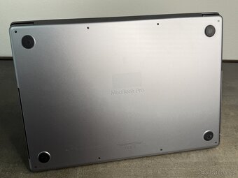 MacBook Pro 16'' 2021 / M1 Pro / 16GB / 512GB SSD - DPH - 7