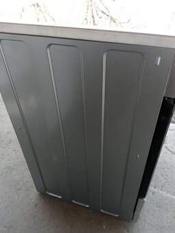 Elektrický NOVÝ sklokeramický nerezový sporák Beko - 7