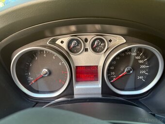 Ford focus 1.6 16V 2010 - 7