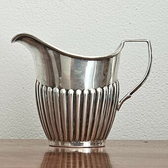 Prodám krásnou, čajovou soupravu Art Deco, souprava je ve st - 7