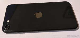 Apple iPhone SE 2020, 128Gb - 7