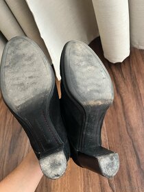Kotníkové kožené černé boty na podpatku Tommy Hilfiger - 7