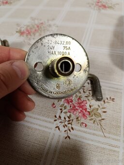 Prodám odpojovač baterie původní PAL - 7