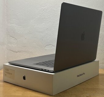 MacBook Pro 15” 2016/16GB RAM/Intel i7/1TB SSD/ Záruka - 7