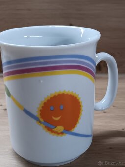 Retro hrnek duha , slunce maluje duhu - 7