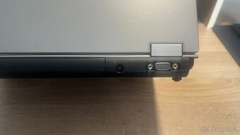 starší notebook HP-EliteBOOK 6930p - 7