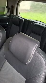 FORD Galaxy - 7