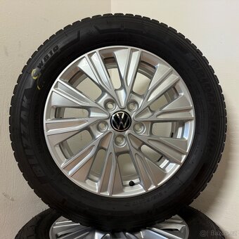 FORD FOCUS/CMAX 5x108 R17 ET50+LETNÍ 215/50R17 6mm - 7